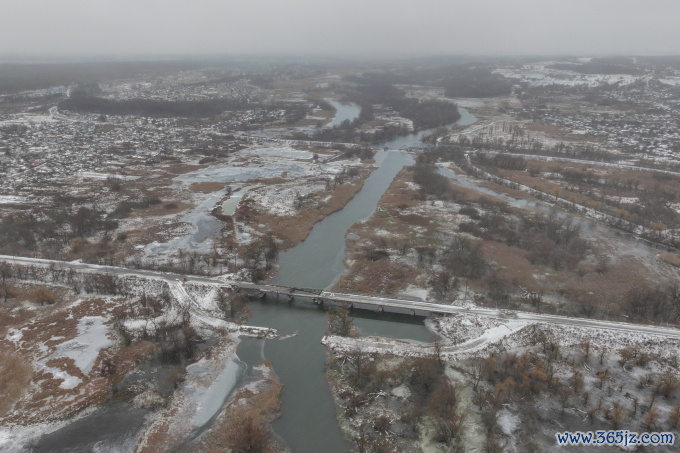 Khúc sông Oskil ở vùng Kharkov. Ảnh: AFP